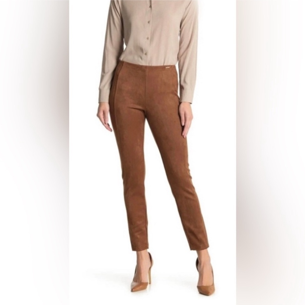 NWOT T Tahari Brown Faux Suede Ankle Cropped Pants